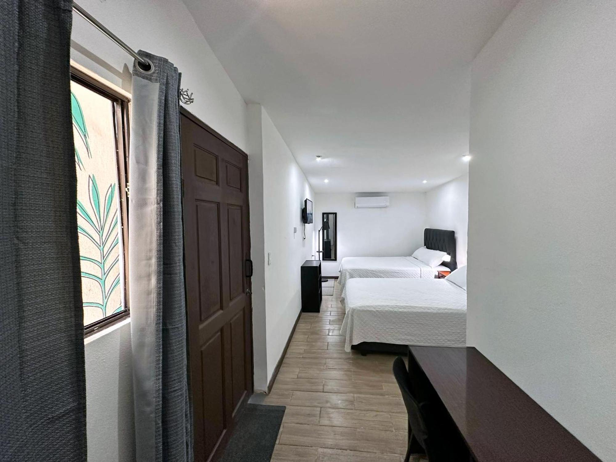 Hotel Surf Ranch Tamarindo Extérieur photo
