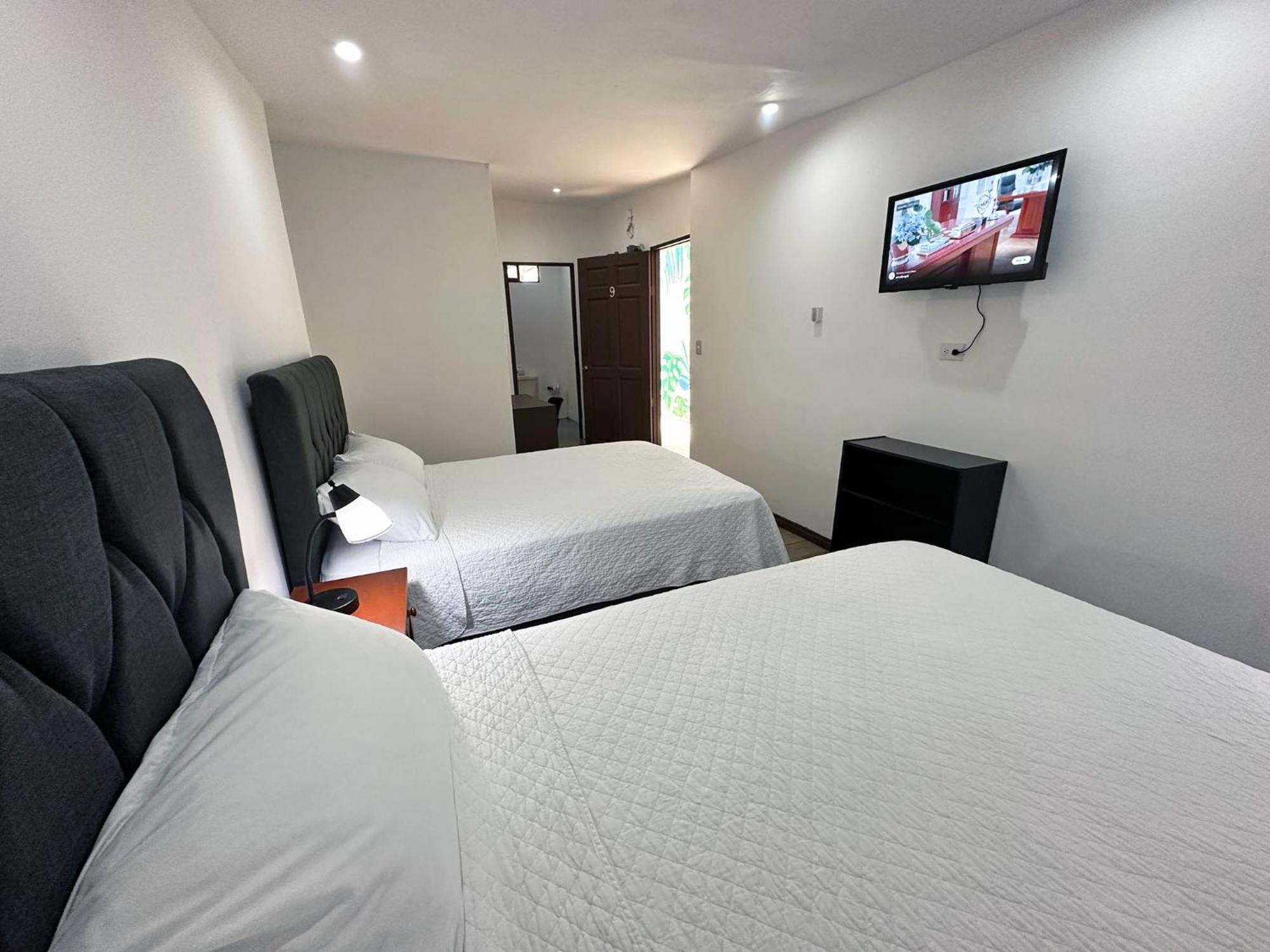 Hotel Surf Ranch Tamarindo Extérieur photo