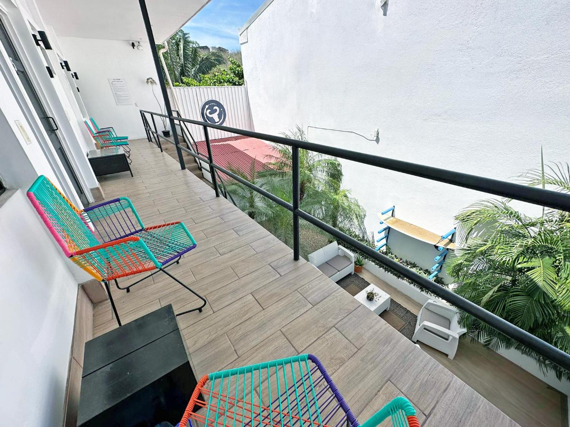 Hotel Surf Ranch Tamarindo Extérieur photo