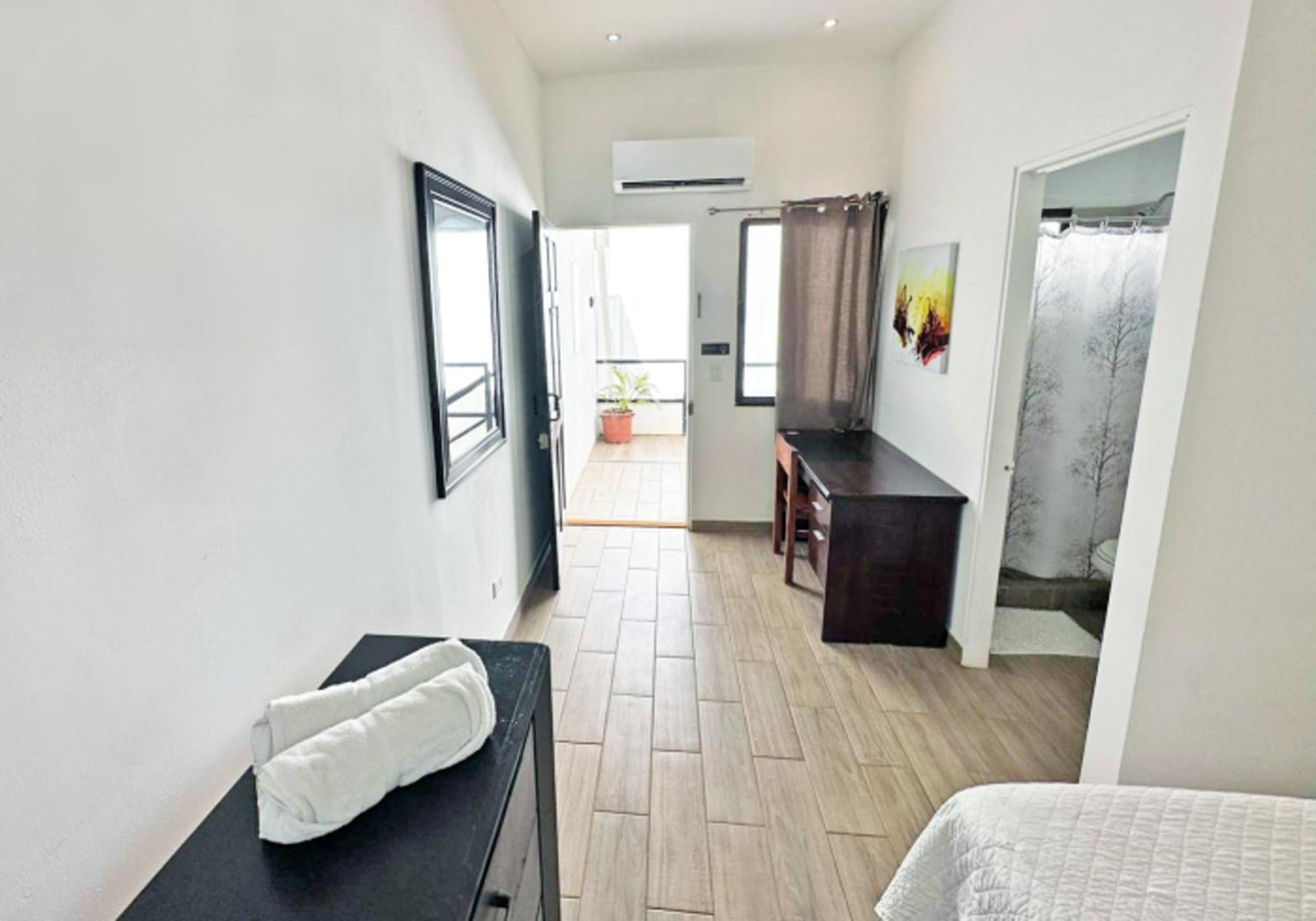 Hotel Surf Ranch Tamarindo Extérieur photo