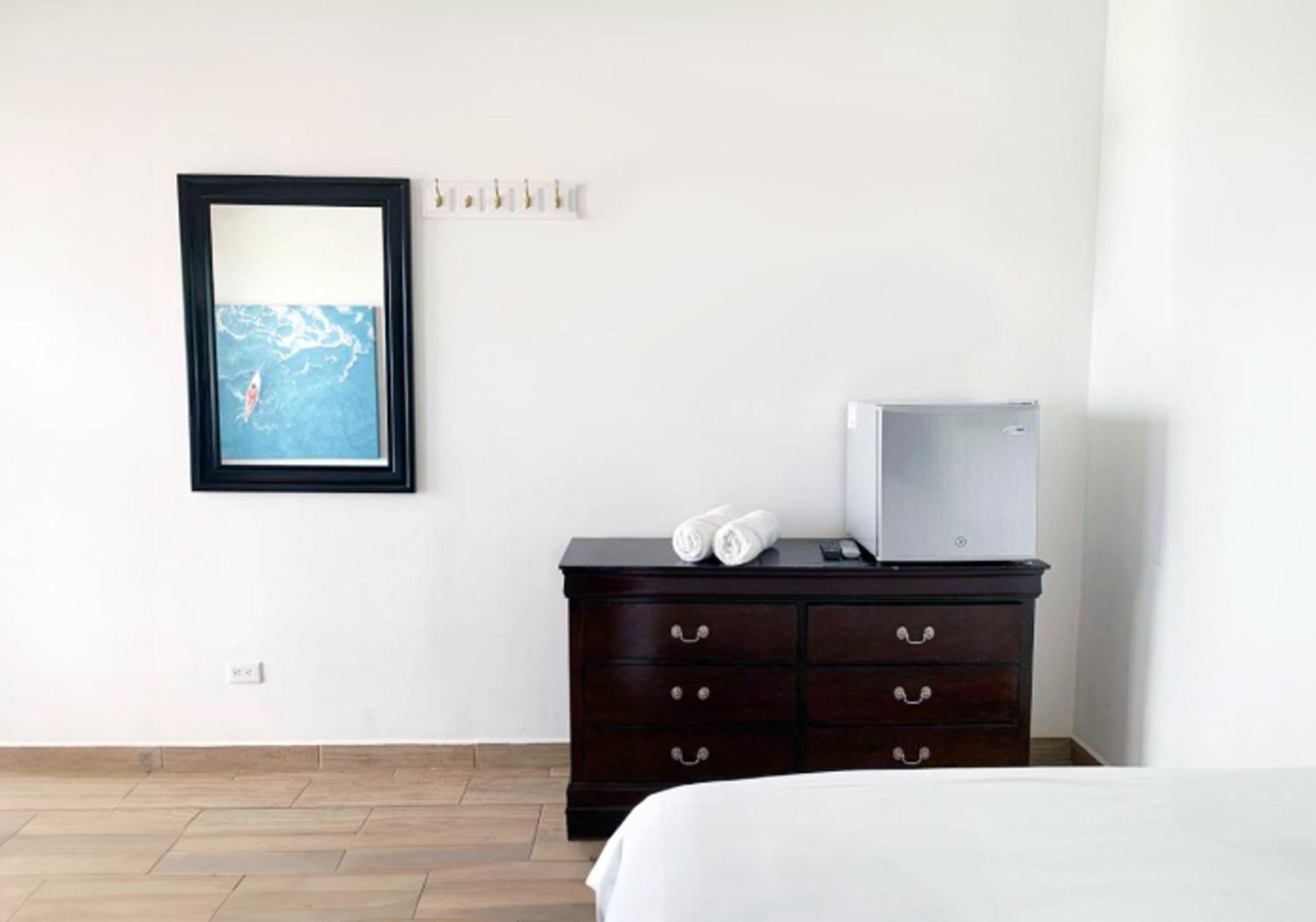Hotel Surf Ranch Tamarindo Extérieur photo