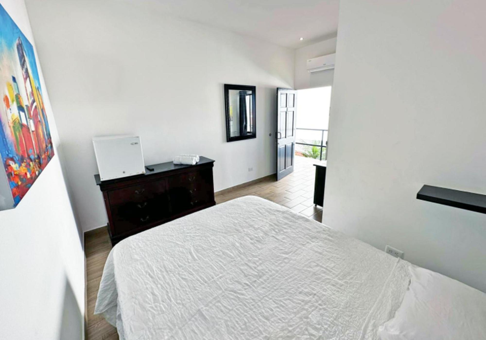 Hotel Surf Ranch Tamarindo Extérieur photo