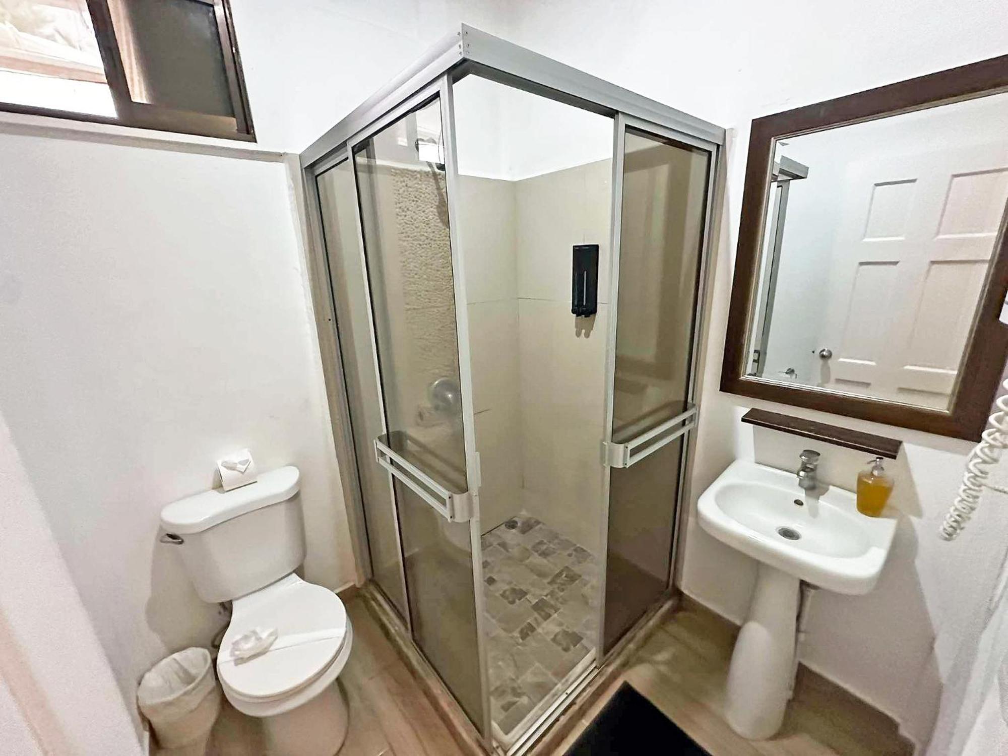 Hotel Surf Ranch Tamarindo Extérieur photo